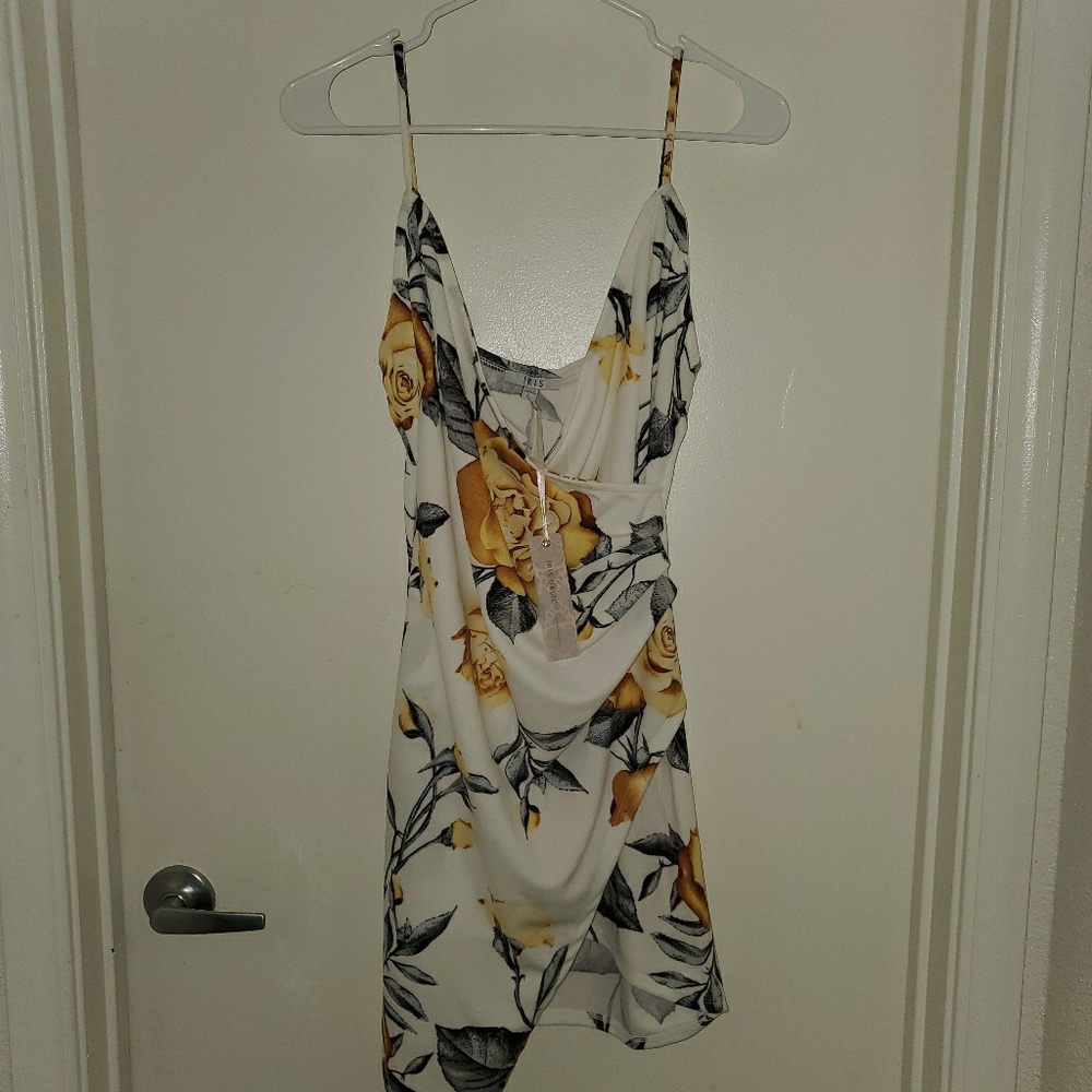 Floral print spaghetti strap Mini dress
